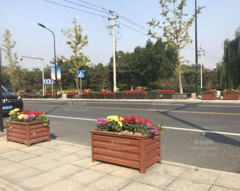 PVC微發(fā)泡花箱 PVC微發(fā)泡花箱