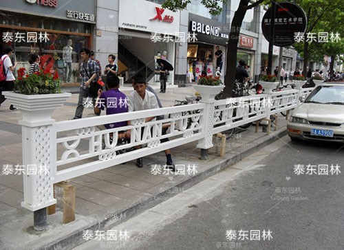 景觀護(hù)欄花箱 景觀護(hù)欄花箱