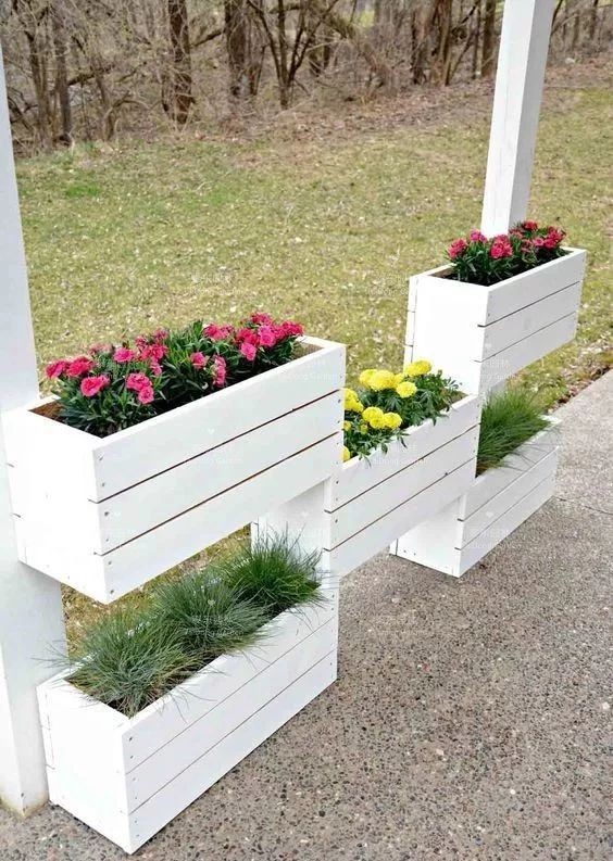 1676006031766971.jpg 花箱